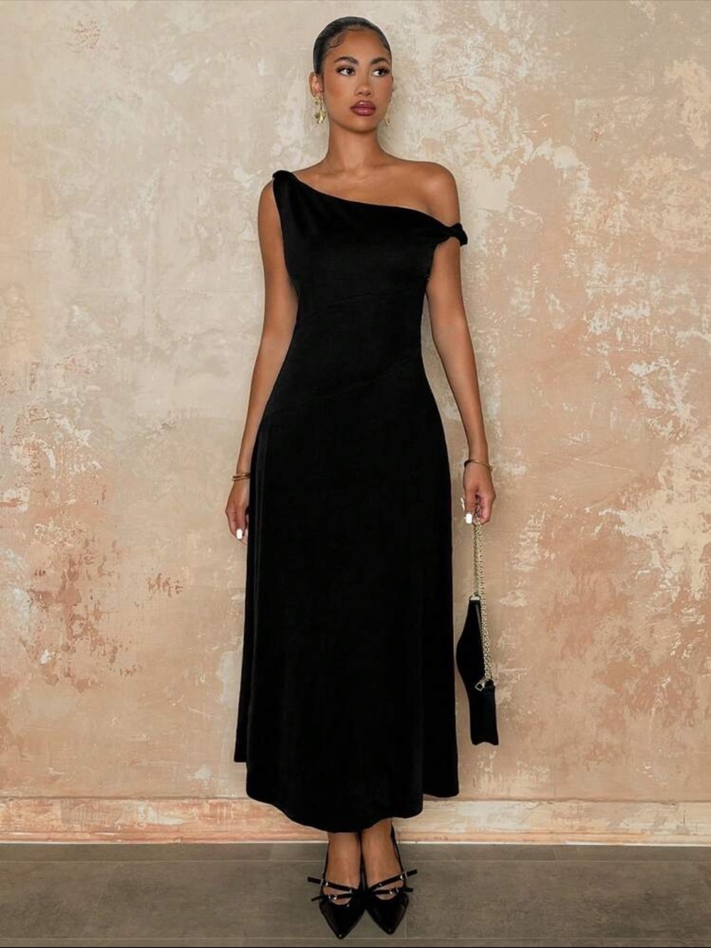 SHEIN Women's Elegant Solid Color Black Asymmetrical Shoulder Dress
